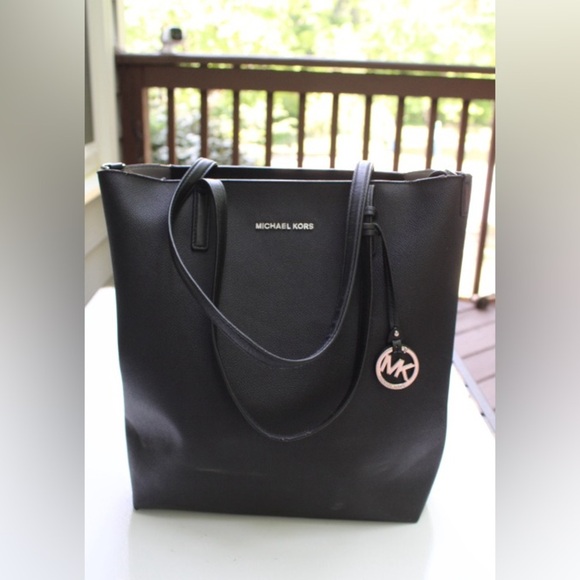 Michael Kors Hayley tote bag - Picture 9 of 16